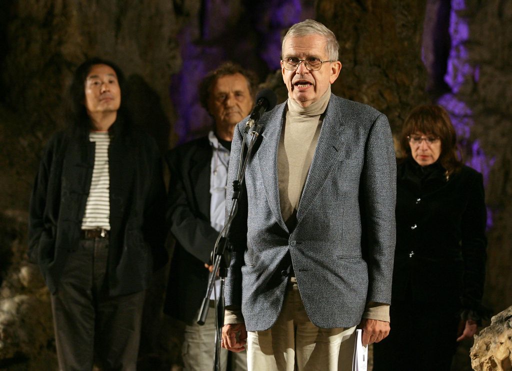 Evropa ima rada poezijo in vino