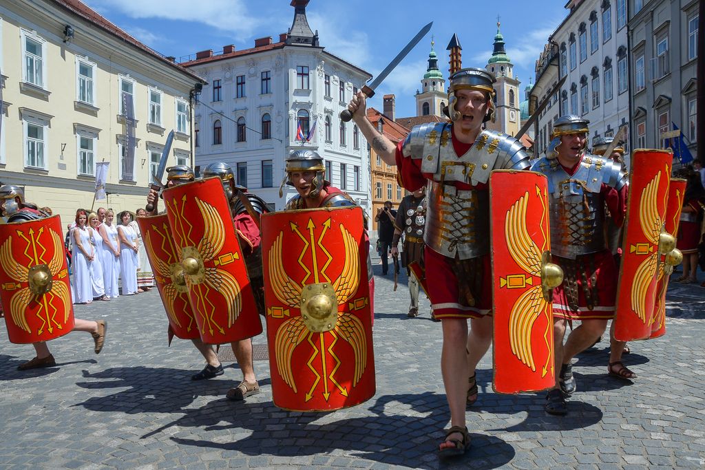 Poleti v Ljubljani rekordno število turistov
