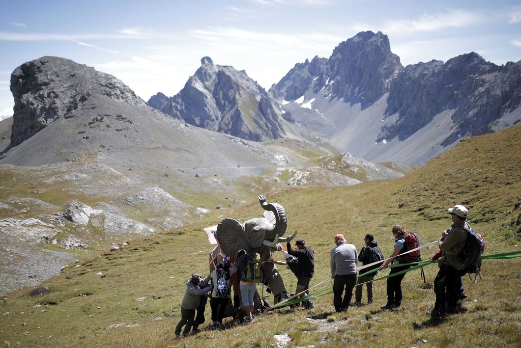 Kipar kot Hanibal: s slonom čez Alpe