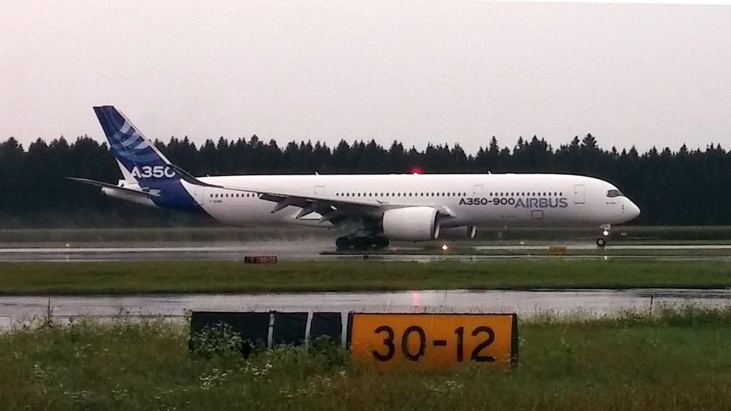 Testni A350 na Brniku