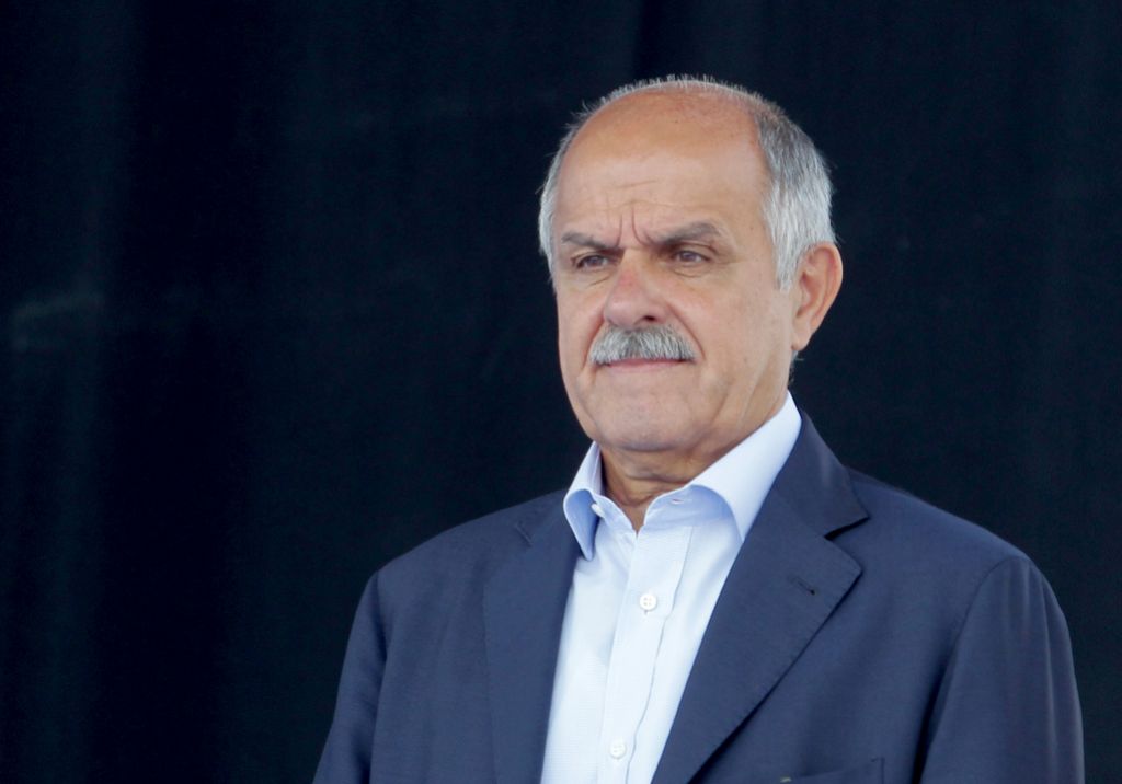 Kakorkoli obrnemo, kolo vselej prehiteva