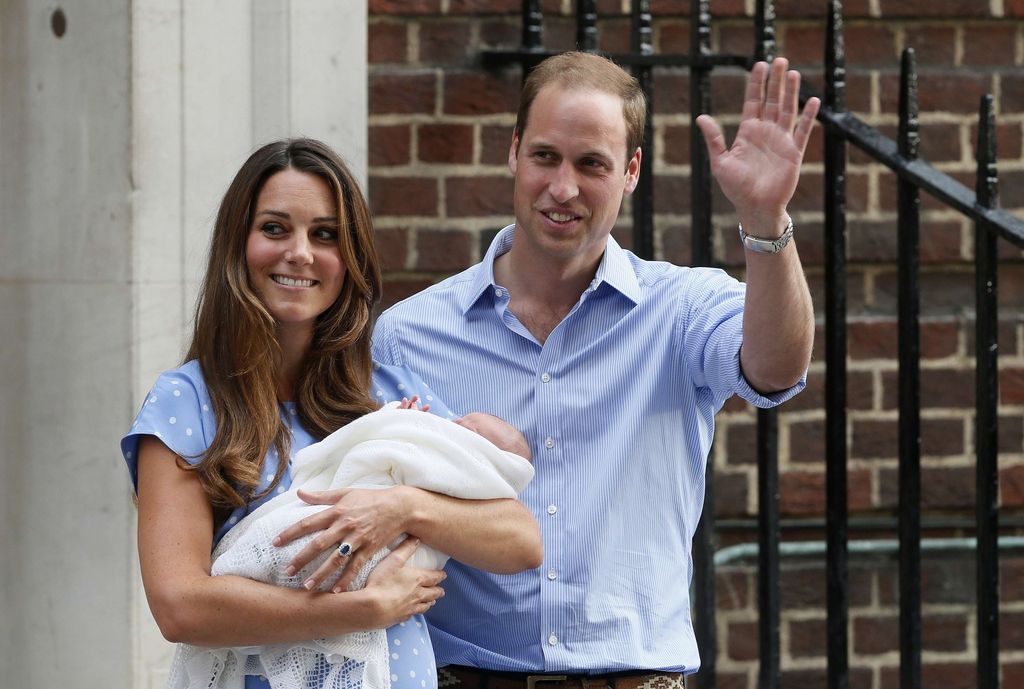Princ William in Kate pričakujeta drugega otroka