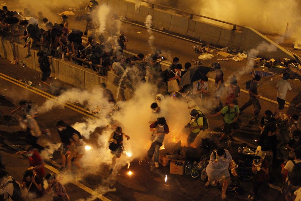 Nemirni Hongkong: slišite, kako prepeva ljudstvo?