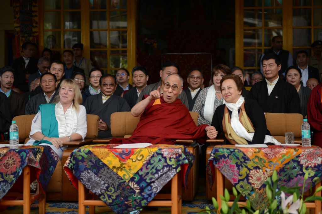 Brez dalajlame ne bo srečanja Nobelovih nagrajencev