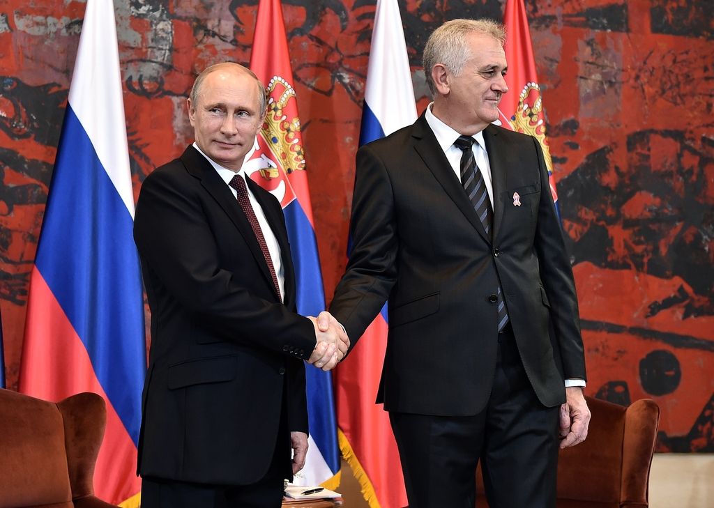 Srbska vojaška parada za Putina