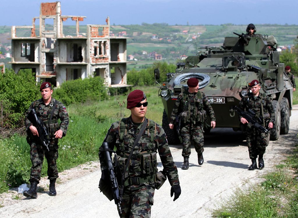 Vojaki se vračajo s Kosova