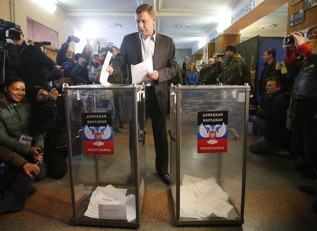 Na vzhodu Ukrajine predsedniške in parlamentarne volitve