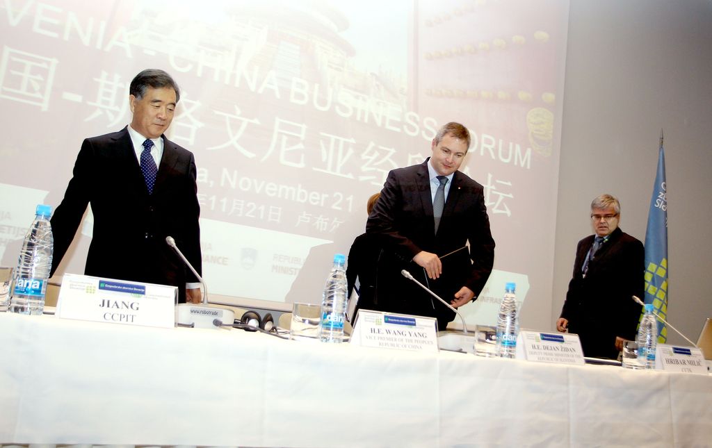 Na slovensko-kitajskem poslovnem forumu rekordna udeležba