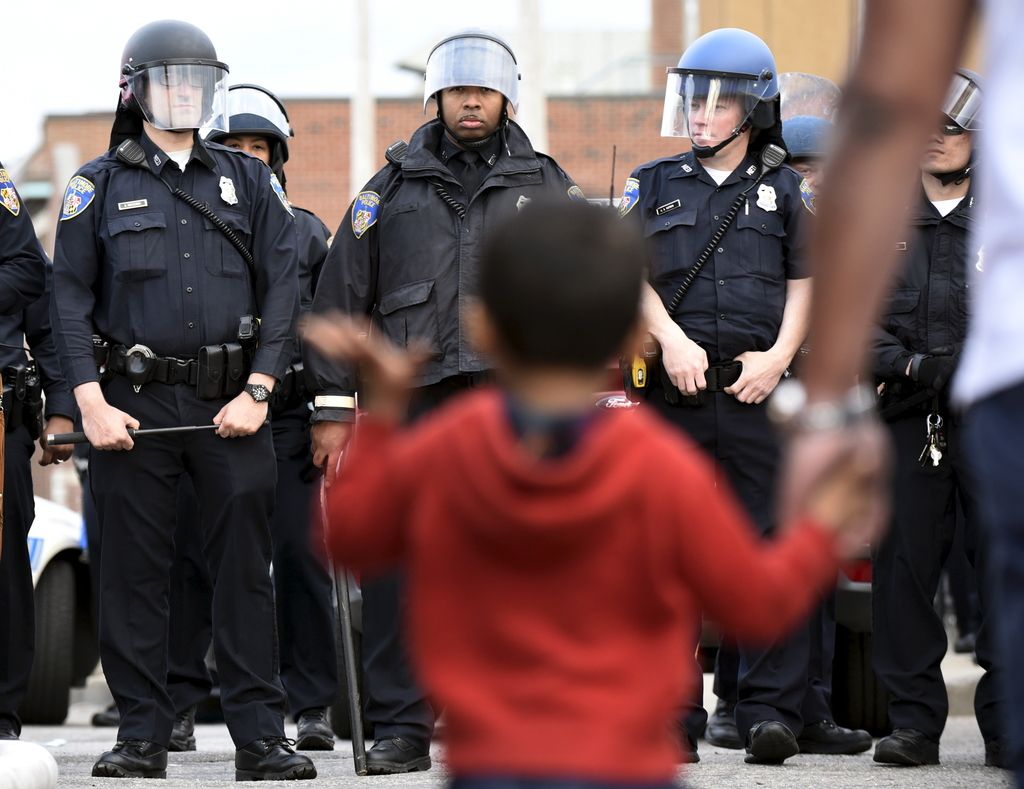 Baltimore med jezo in nasiljem