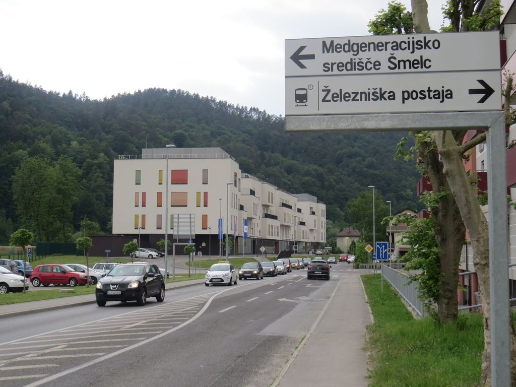 Po pičlem letu spet za direktorico litijske občinske uprave