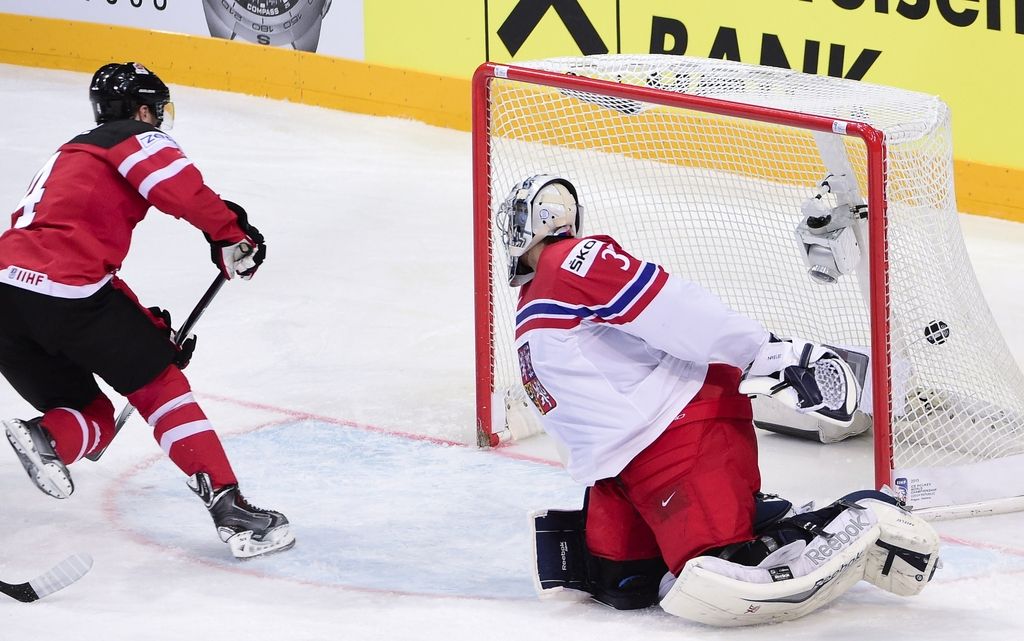 Hokejsko SP: v finalu poslastica med Kanado in Rusijo (VIDEO)