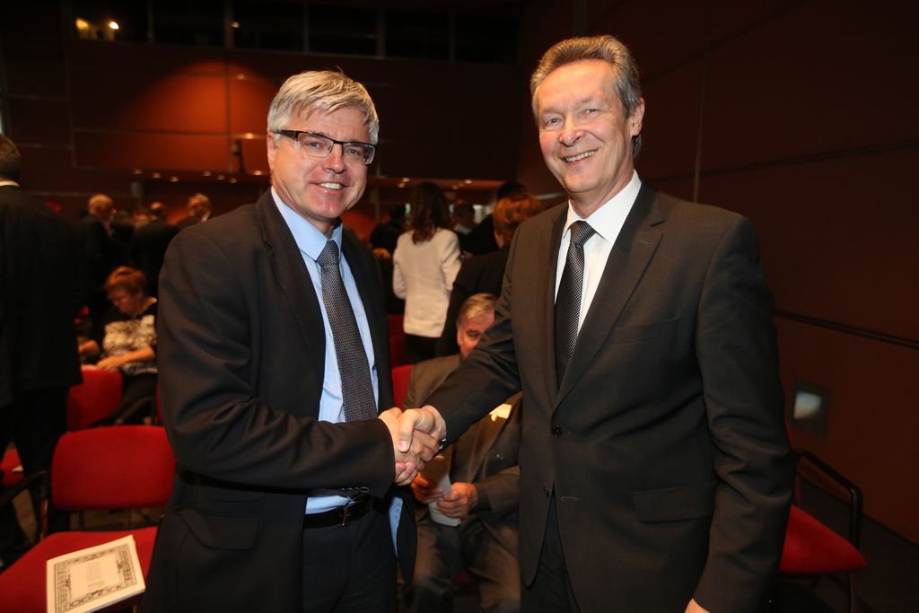 Nov predsednik GZS Marjan Mačkošek