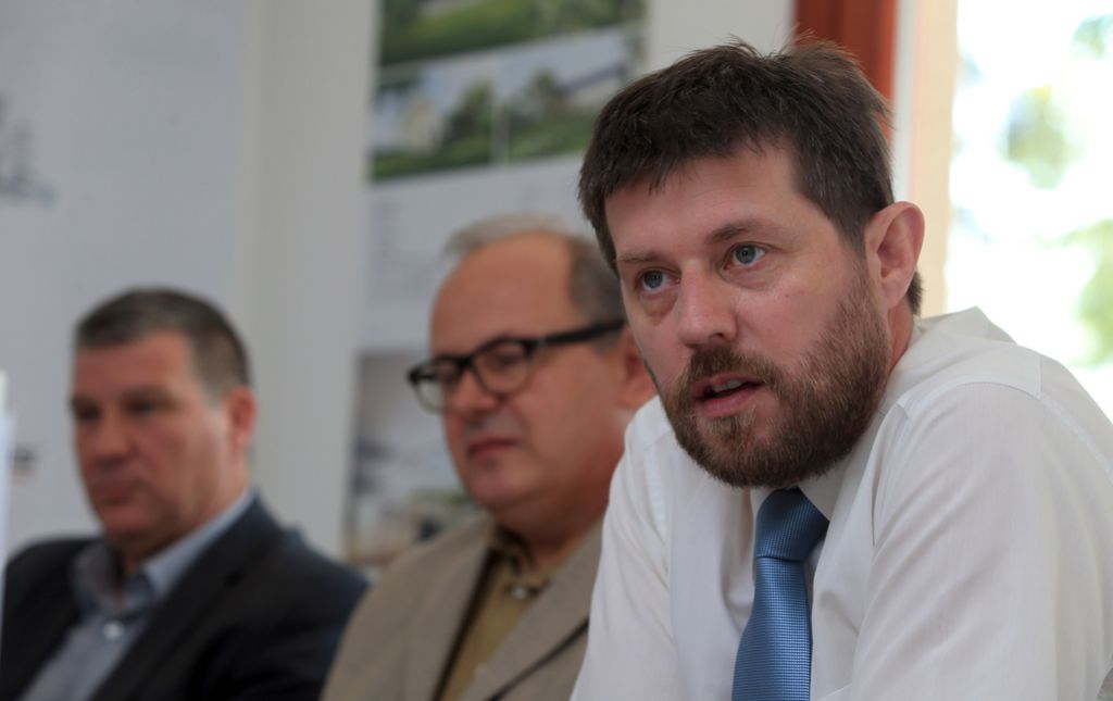 Marles postal četrtinski lastnik Gozdnega gospodarstva