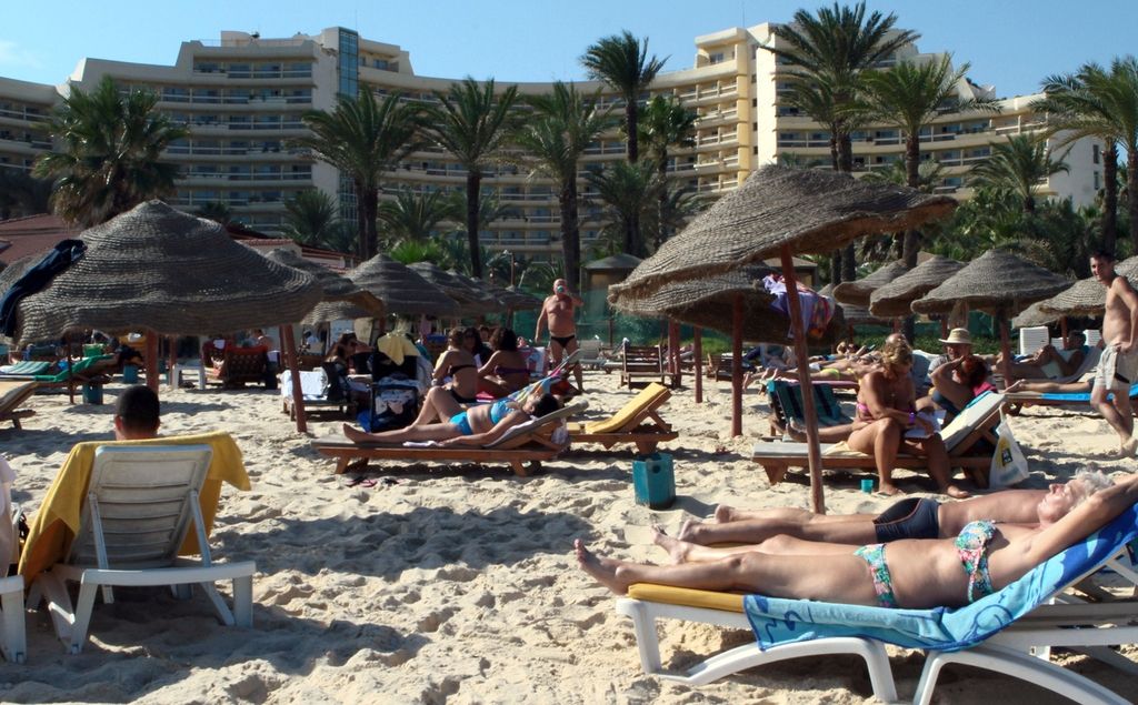 Islamska država prevzela odgovornost za napad v Tuniziji