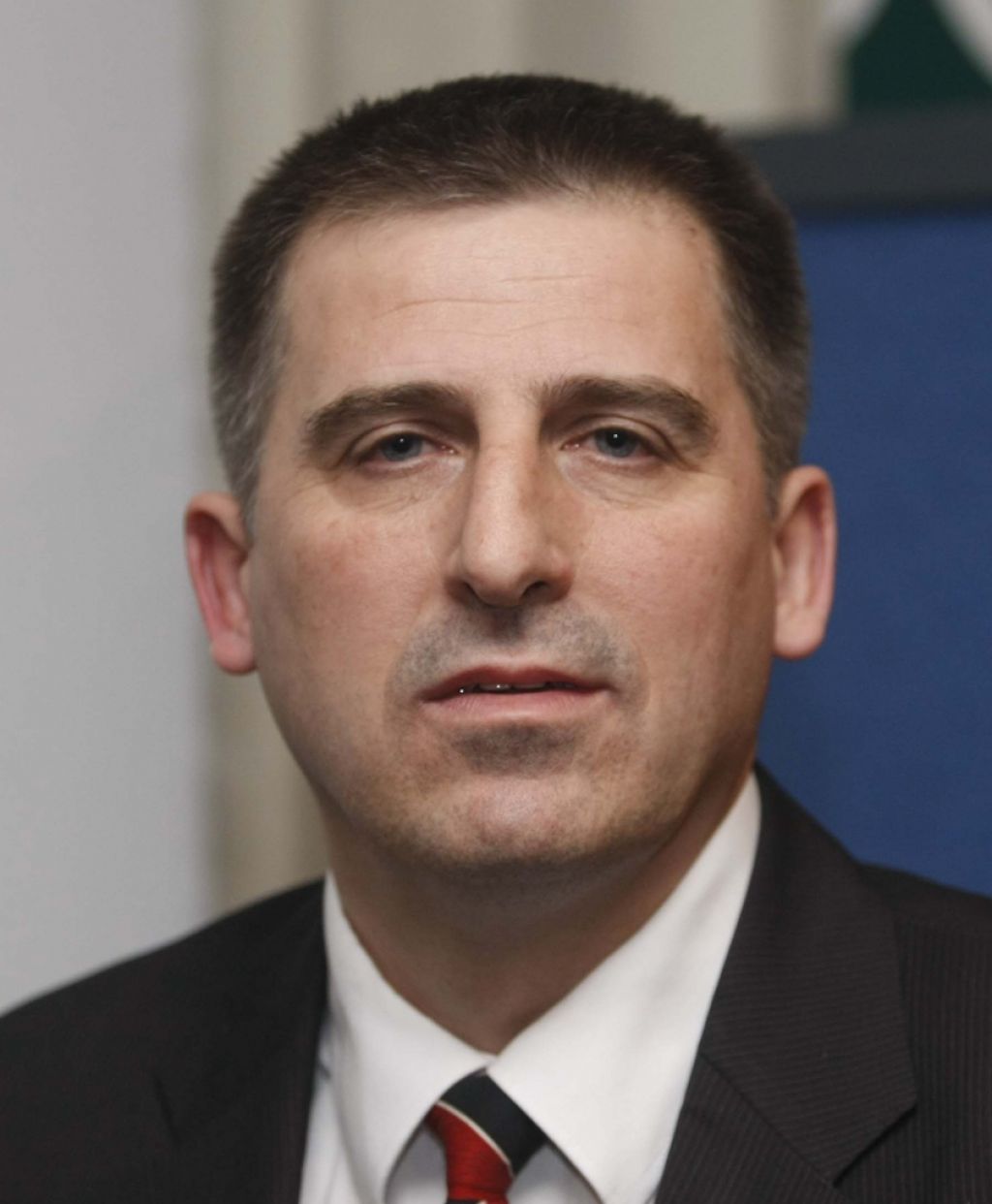 Senčarjevo odpoved Glažarju so odpravili