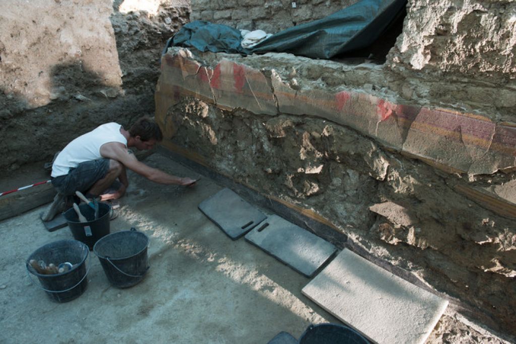 V Arlesu odkrili starorimske freske, vredne Pompejev