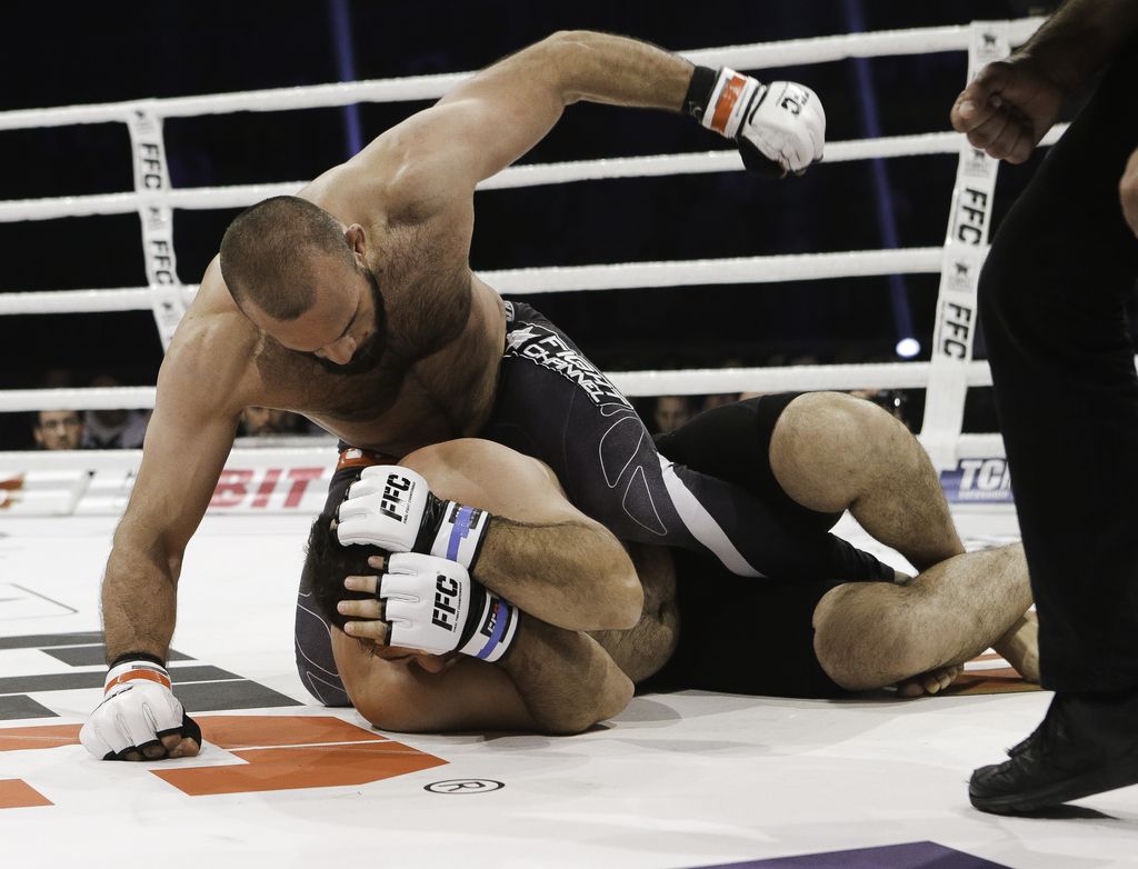 Igor Pokrajac s tehničnim nokavtom premagal Rudolfa Pavlina