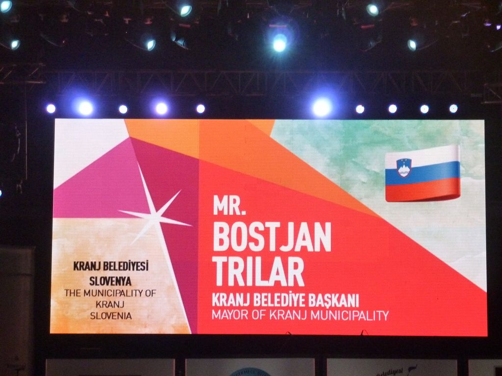 Iz Turčije s priznanjem in poslom