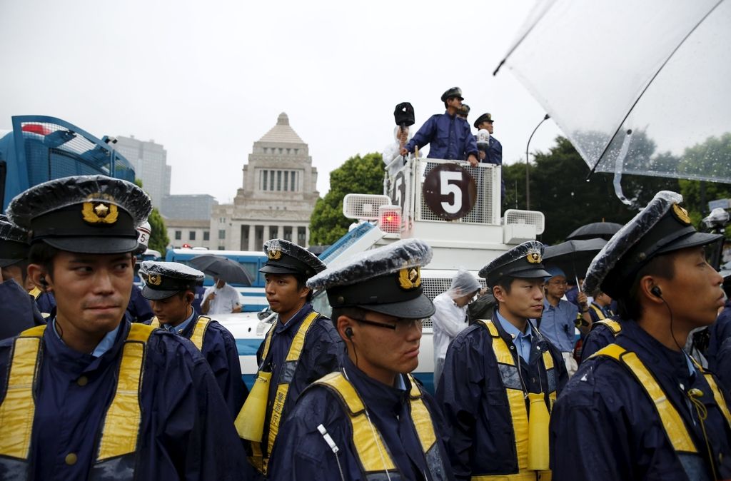 Na Japonskem protesti proti možnosti posredovanja vojske na tujem