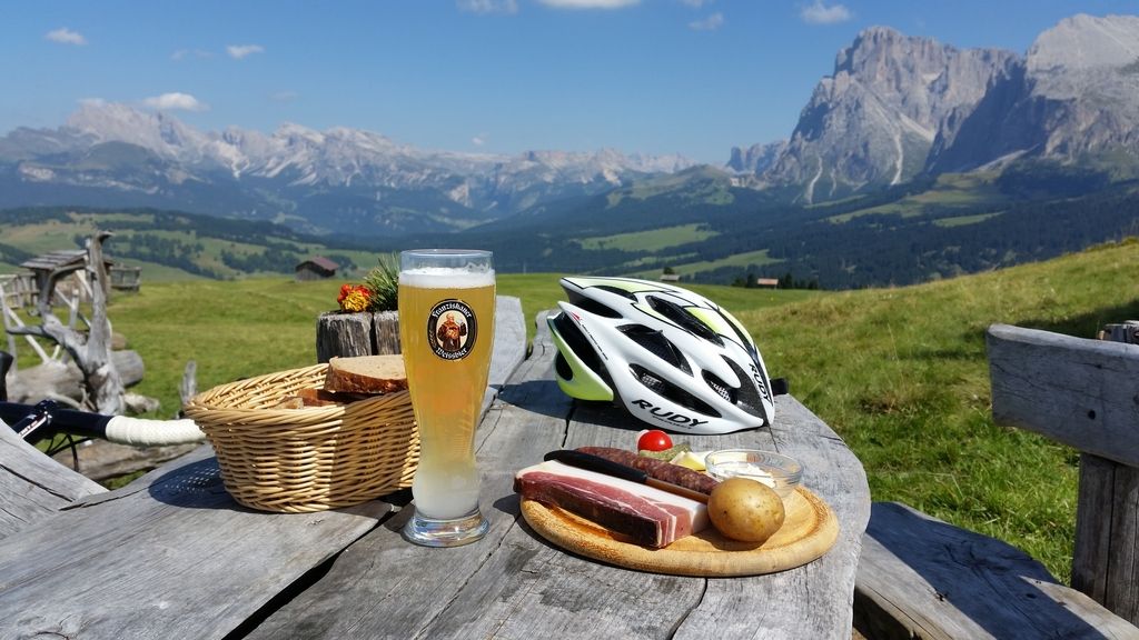 VIDEO: Kako gorsko kolesarjenje promovirajo v Dolomitih (2. del)