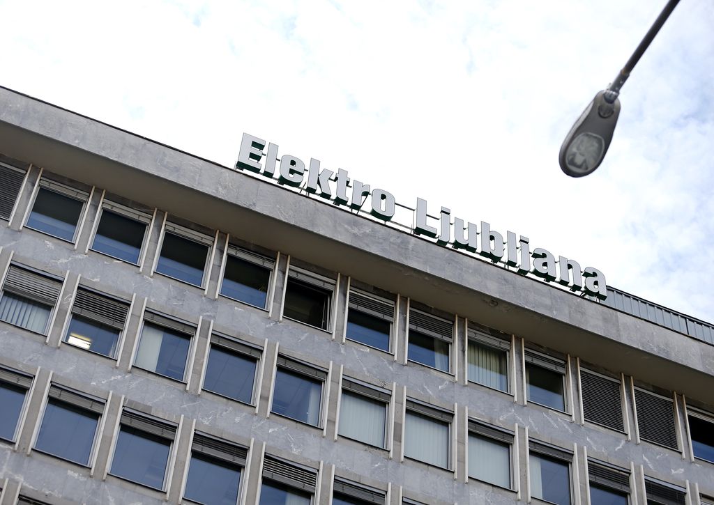 Država z dividendami krpa proračunsko luknjo
