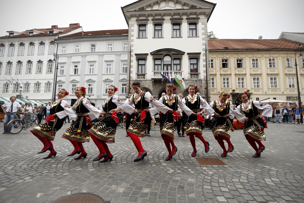 Ljubljansko ogledalo: Sofija na obisku pri Zoranu