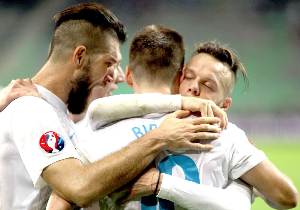 Srečko naj le upošteva klube