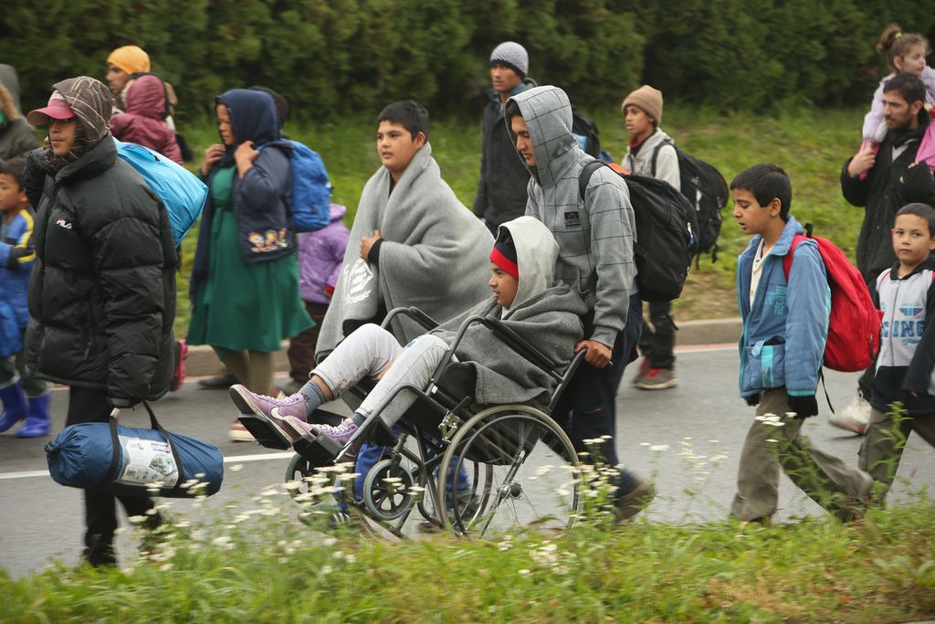 Slovenija obljubila 2000 mest za begunce