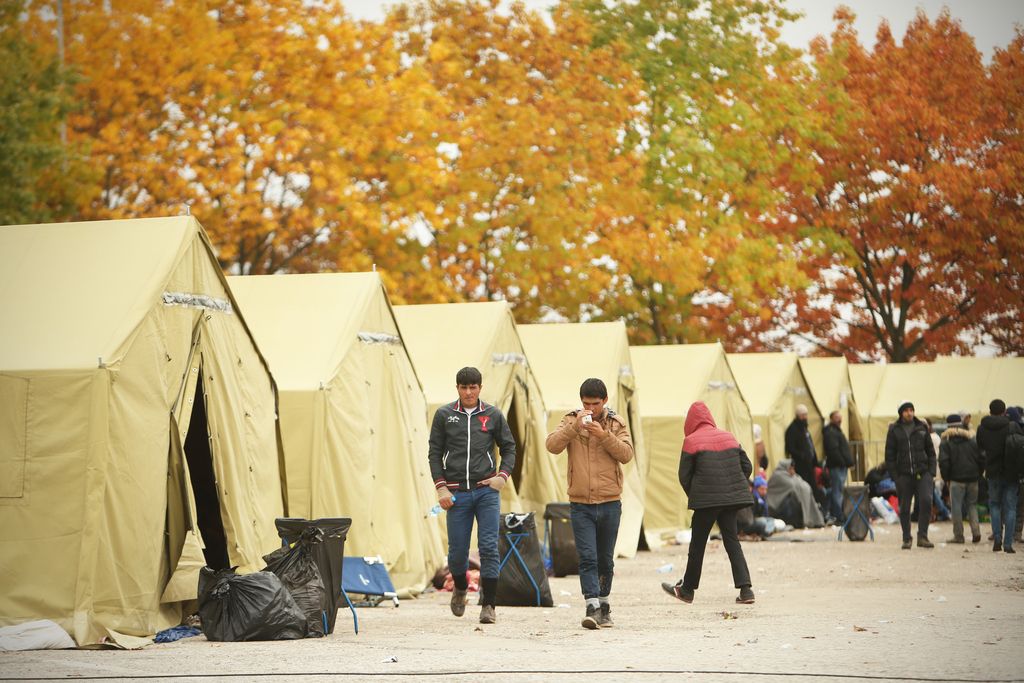 Slovaška zaradi obveznih kvot za begunce s tožbo nad EU