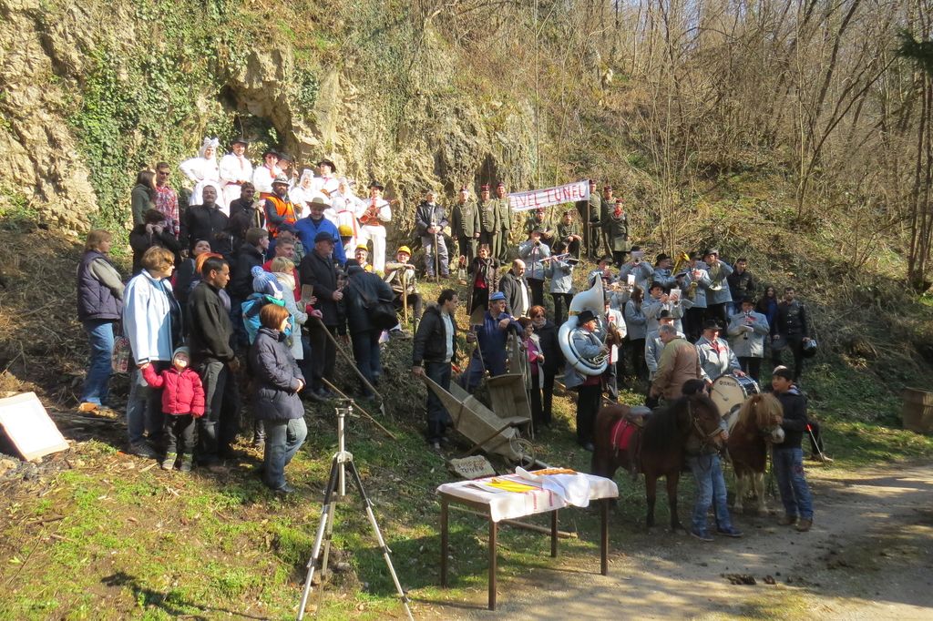 Predor pod Gorjanci v megli