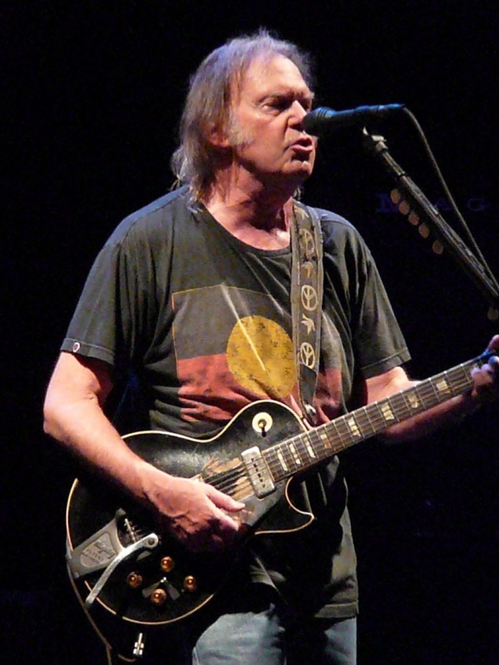 Glasba za dobro jutro: Neil Young, A Rock Star Bucks a Coffee Shop