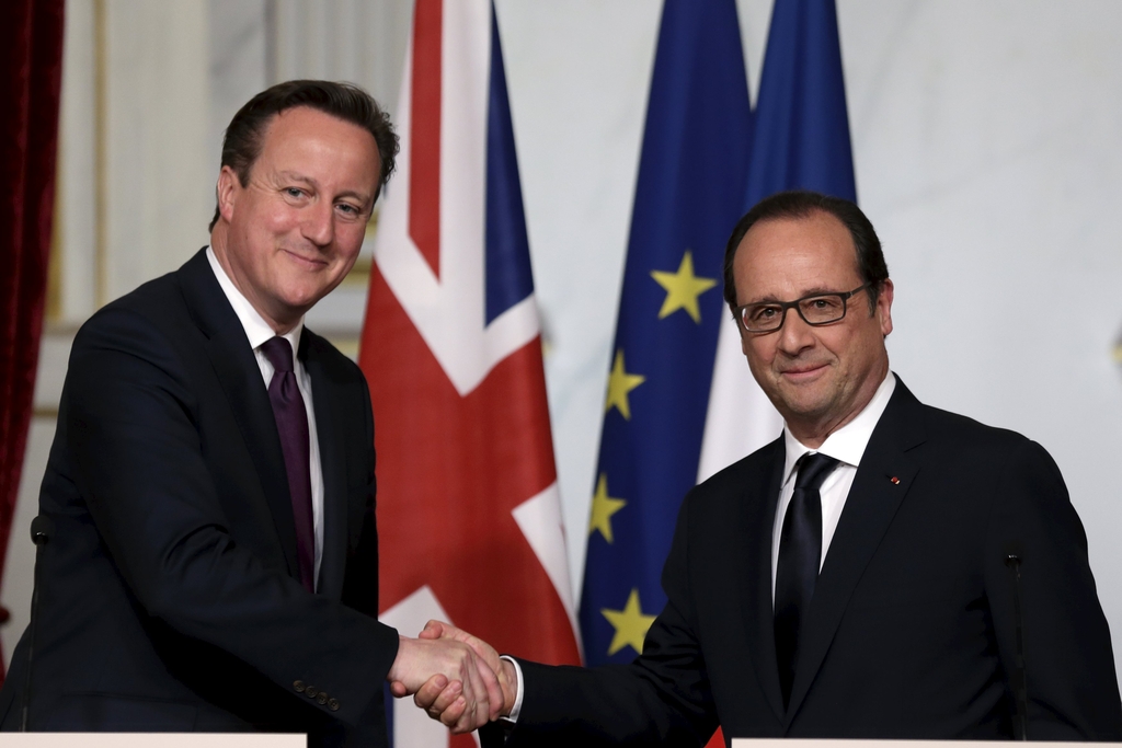 Hollande et Cameron vont renforcer leurs mesures antiterroristes