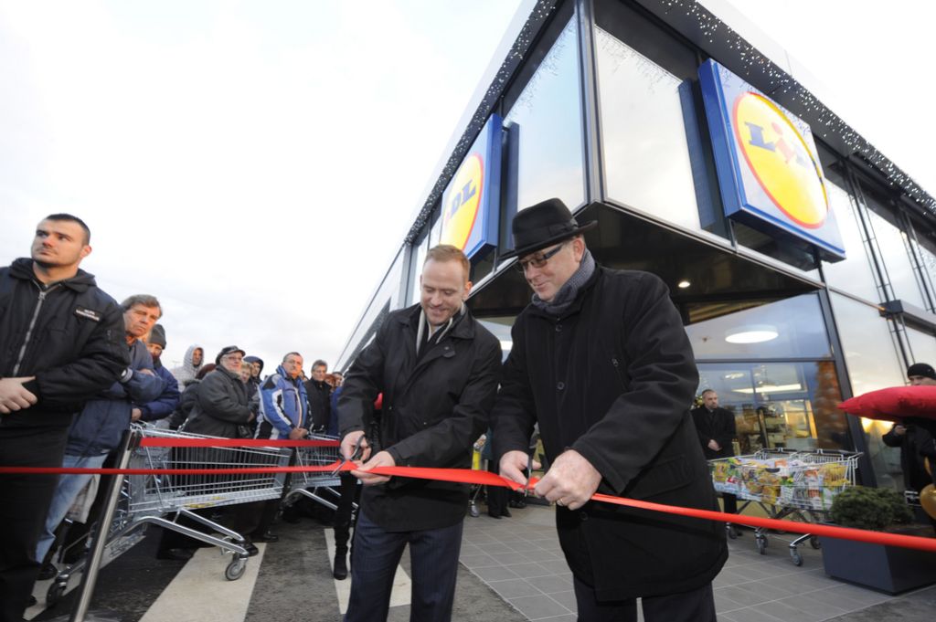 Lidl Slovenija v Mariboru odprl prvo trgovino z novim konceptom 
