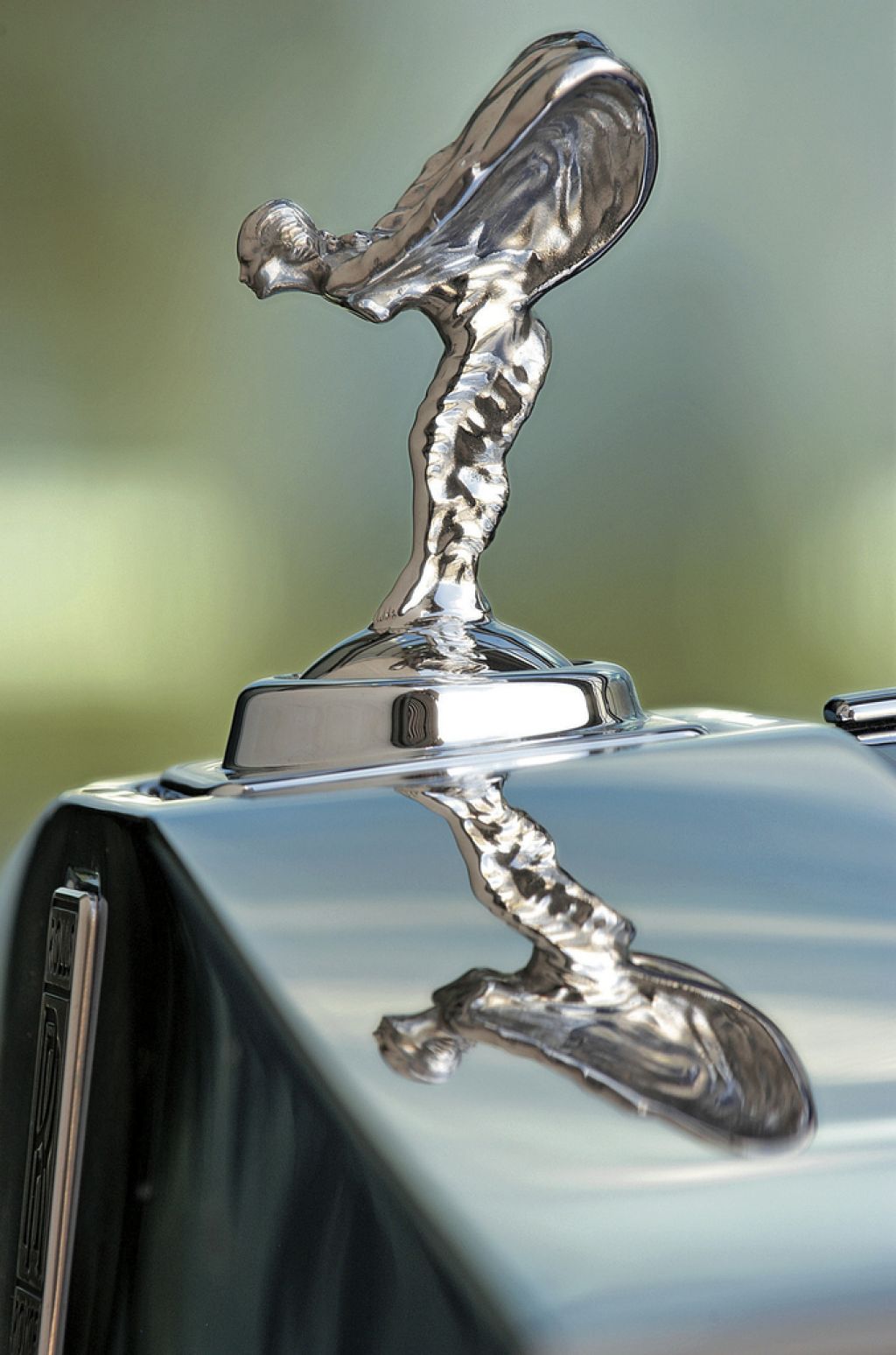 Rolls-Royce v spremembe vodstvene strukture