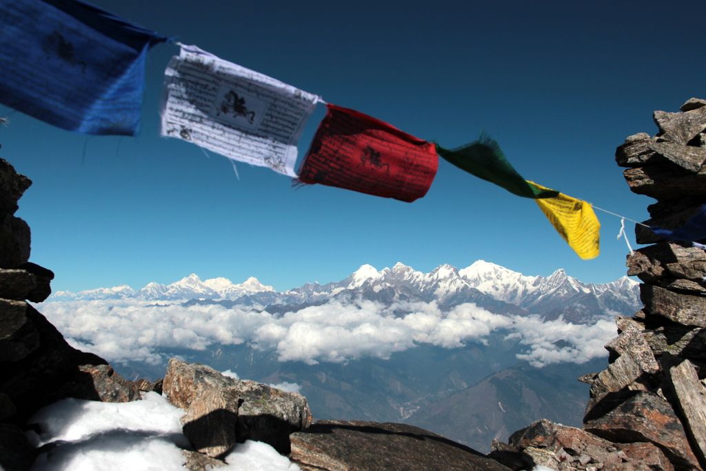 Treking v Nepalu: Narobe svet v himalajskem osončju