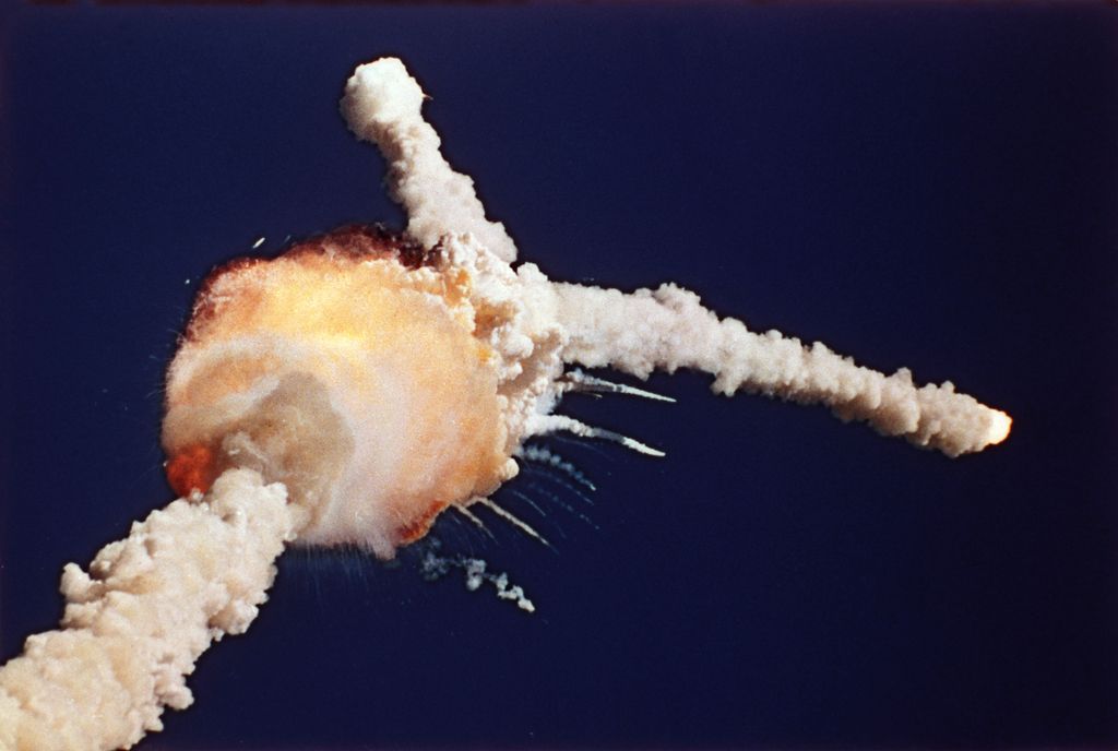 Američani se spominjajo 30. obletnice eksplozije Challengerja