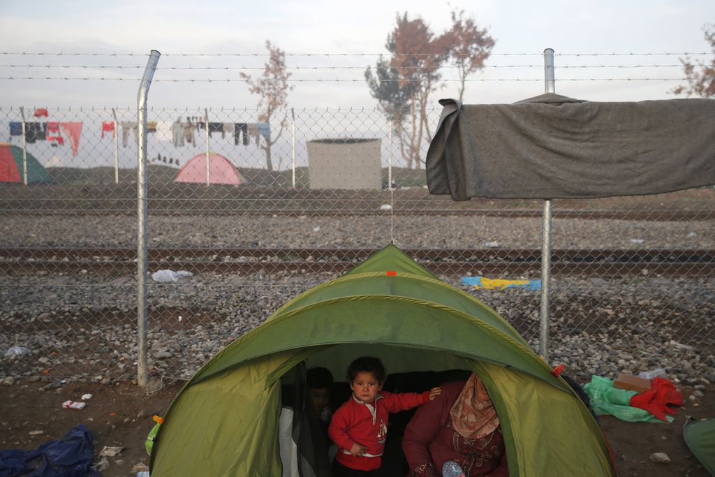 Bruselj: 700 milijonov za pomoč beguncem