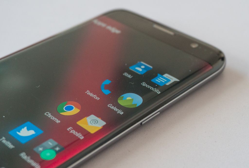 Samsung galaxy s7: Najbolj izpopolnjen pametni telefon