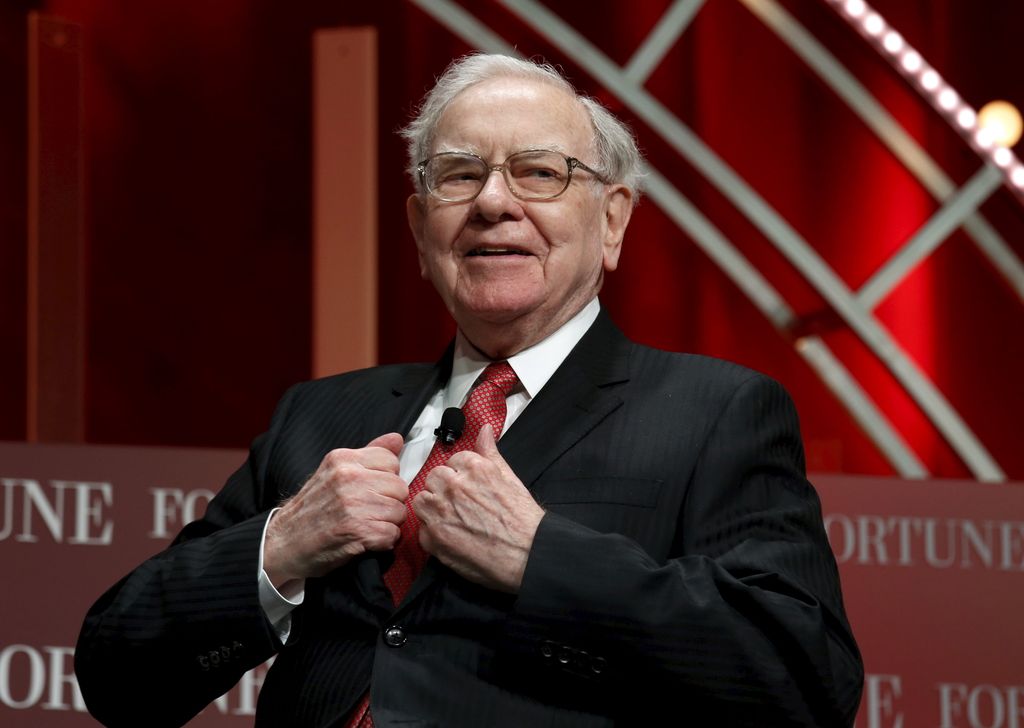 Warren Buffett vložil milijarde v Apple