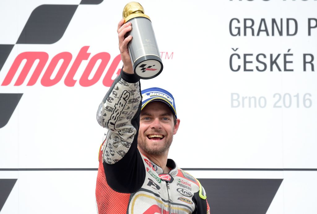 Crutchlow v dežju zmagovalec Brna