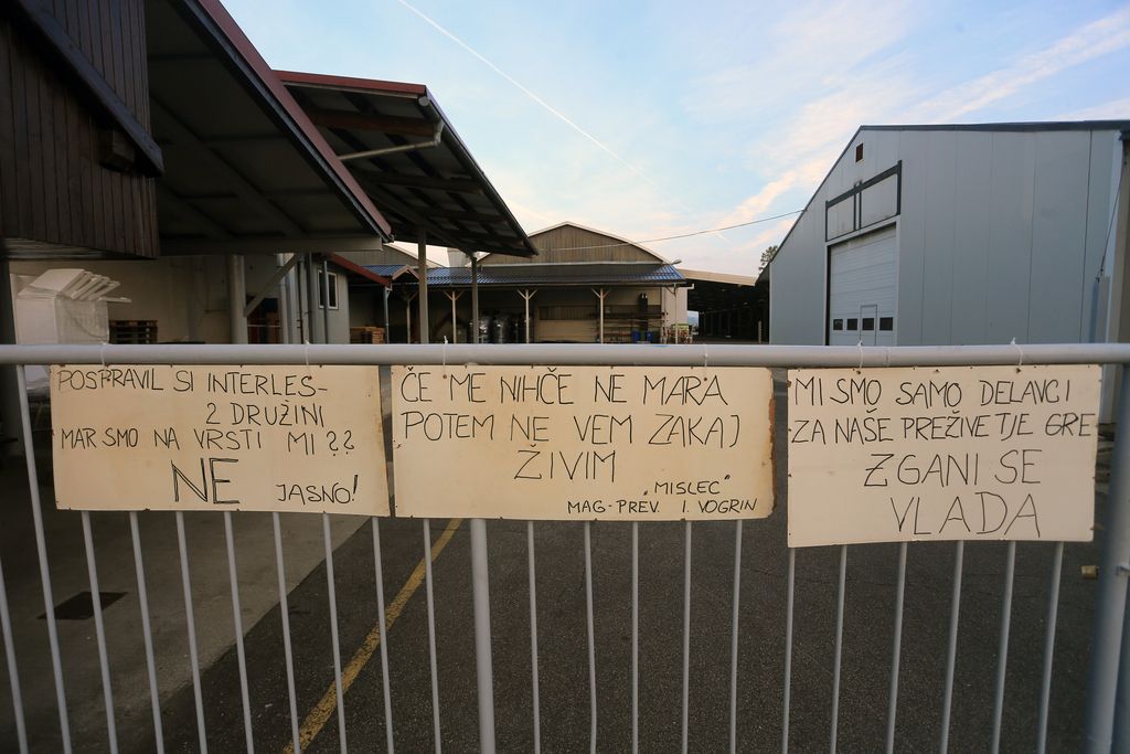 Stavkajo že četrti teden