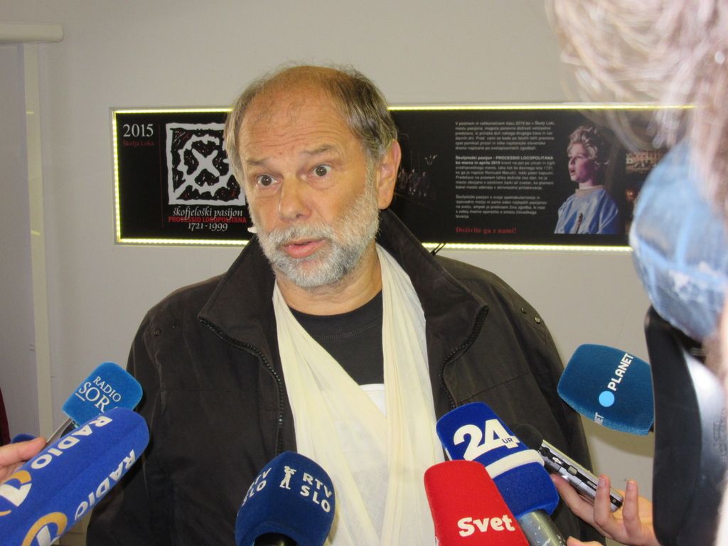 Napadeni &scaron;kofjelo&scaron;ki župan bo občino vodil od doma