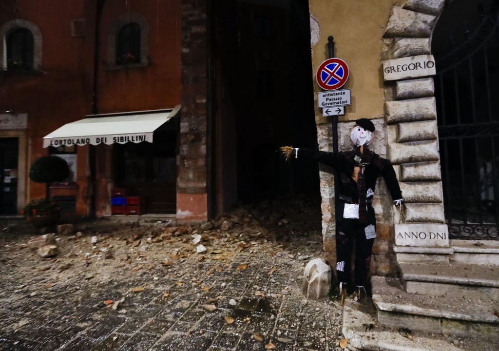 V osrednji Italiji ponoči nov močan potres