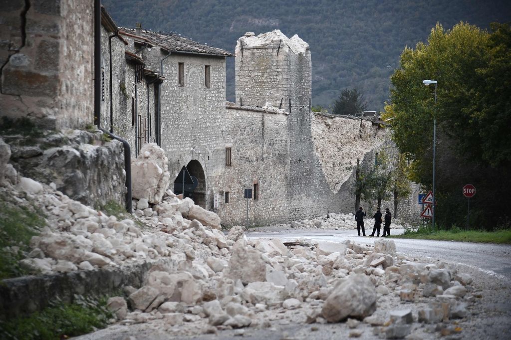 Migracije in potresi - neznosno italijansko breme