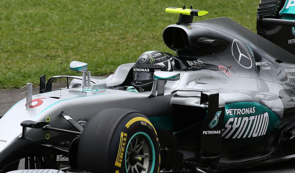 F1: Hamilton ugnal Rosberga v kvalifikacijah za VN Brazilije