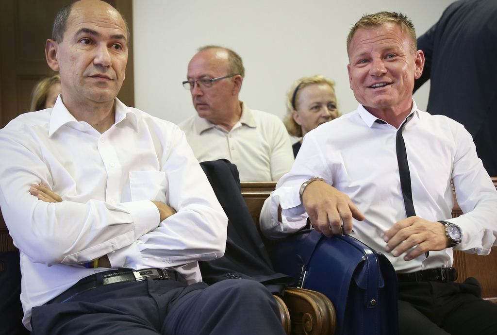 Janša in Matoz pravnomočno oproščena