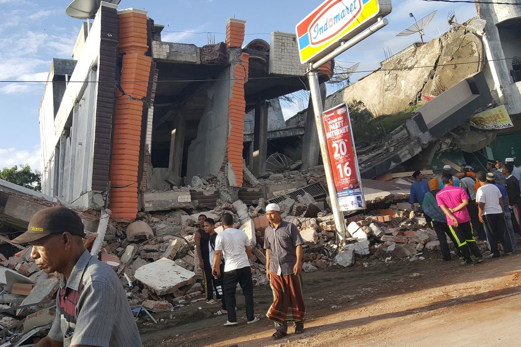 Število žrtev indonezijskega potresa narašča