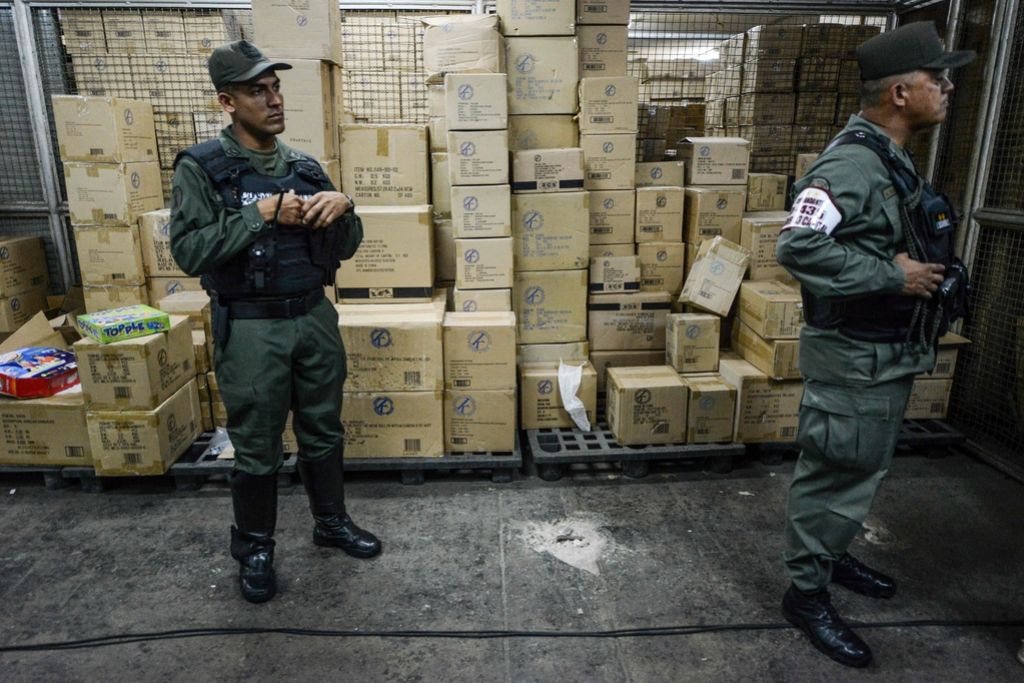 Maduro spet zaprl mejo s Kolumbijo, tokrat zaradi zarote