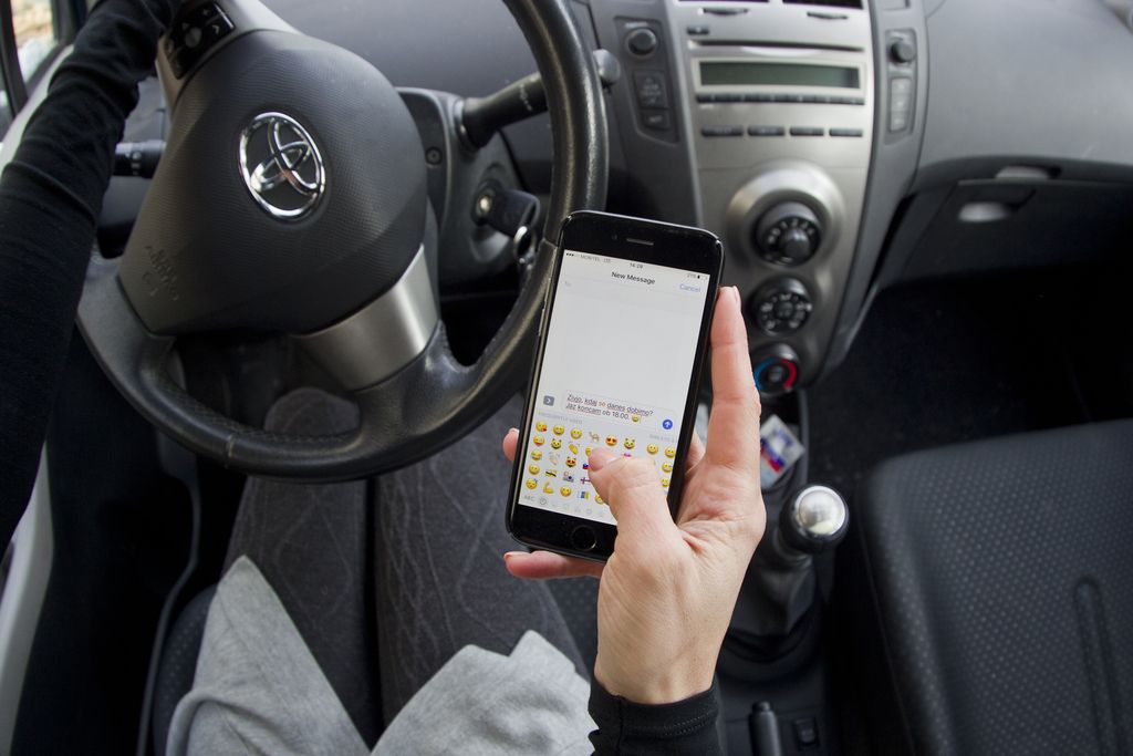 Pogovora s sovoznikom ne kaže enačiti s telefoniranjem
