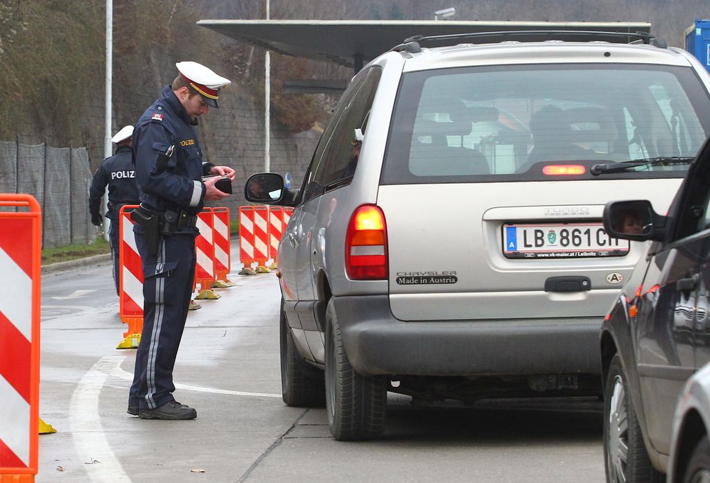 Schengensko območje čez pol let spet brez nadzora na notranjih mejah